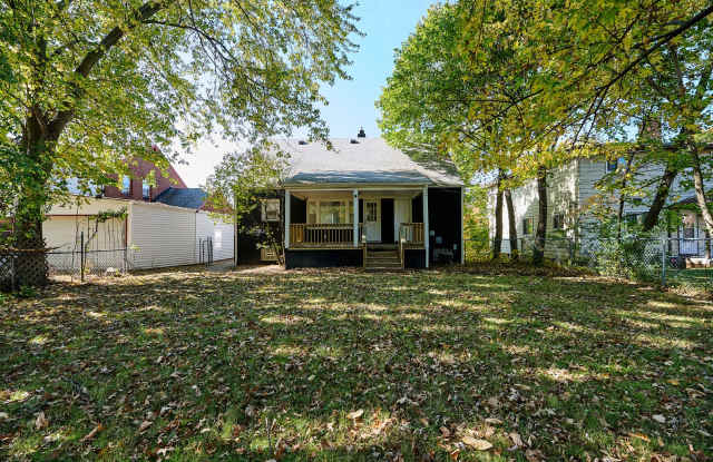 1699 Warrensville Center Road Gallery 1
