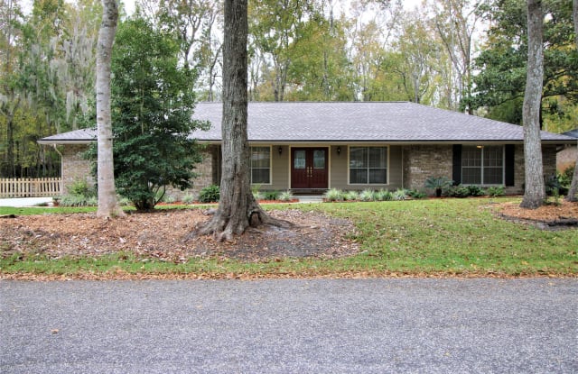 2320 DOGWOOD LN - 2320 Dogwood Lane, Orange Park, FL 32073