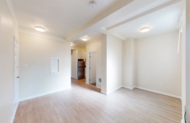 100 Broderick Gallery 2