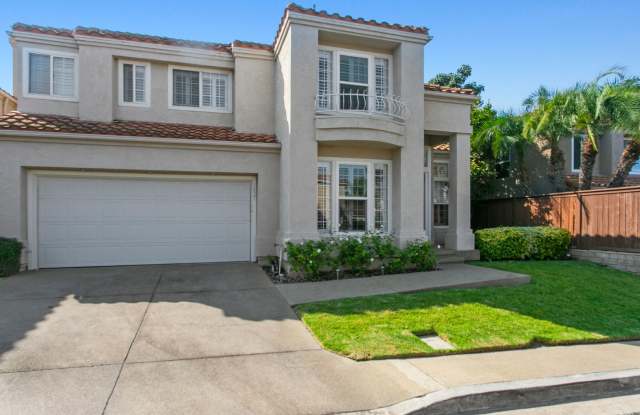 5 BEDROOM HOME WITH OCEAN VIEW photos photos