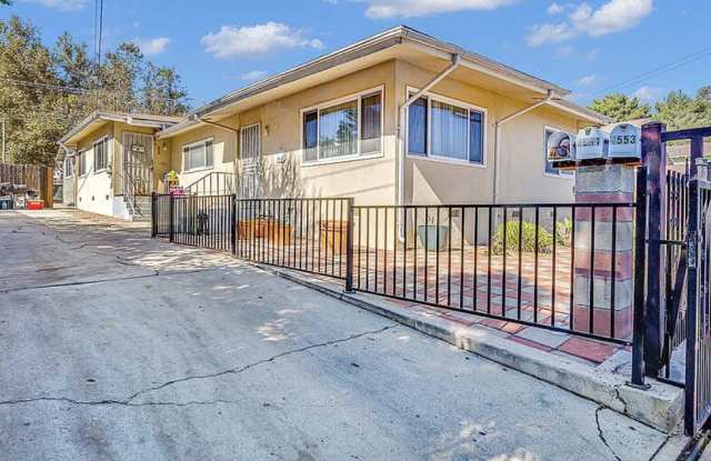 4553 Huntington Drive North photos photos 4553 Huntington Drive North photos photos
