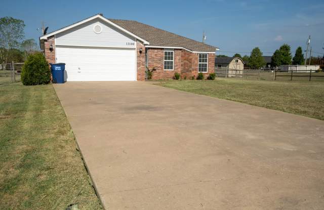 3 Bed / 2 Bath in Collinsville! photos photos