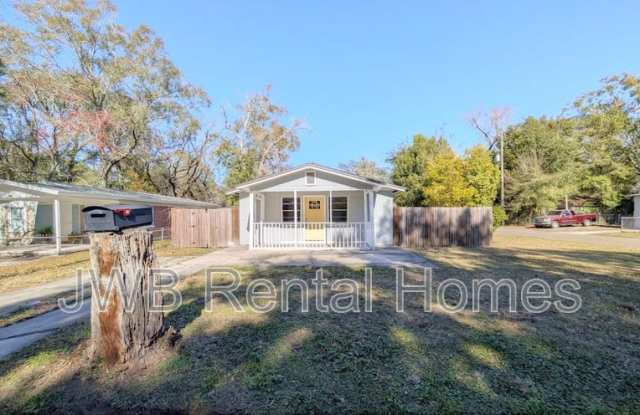 3301 Hunt St photos photos