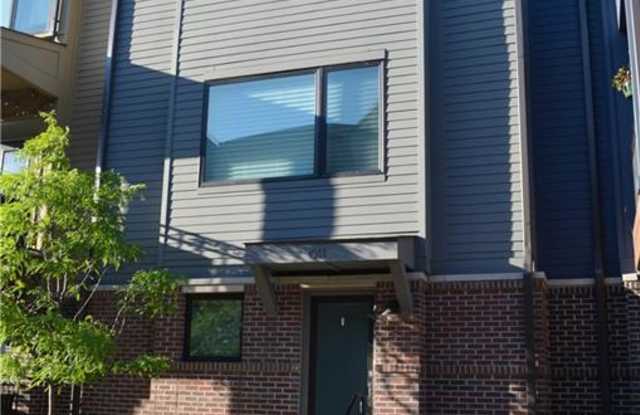 611 Pomeroy Street Gallery 2