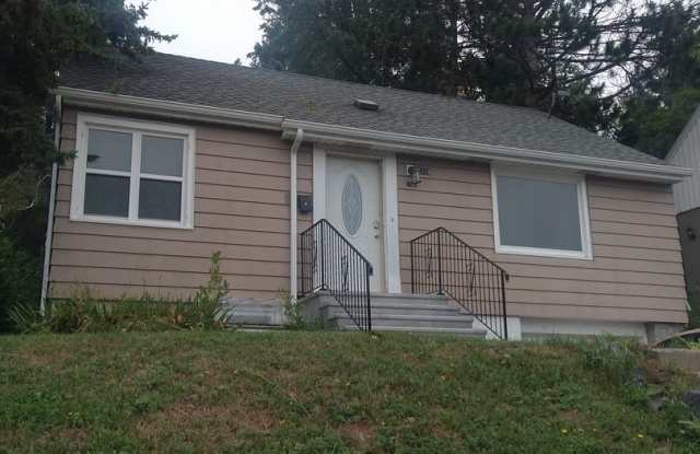 3-Bedroom, 1-Bathroom - Woodland Home photos photos