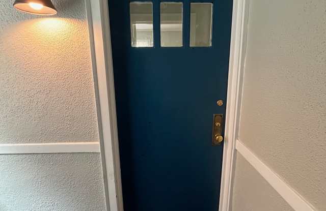 2333 W Cortez St - 2333 West Cortez Street, Chicago, IL 60622