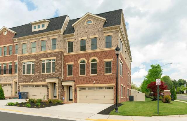 7200 Holywell Lane photos photos