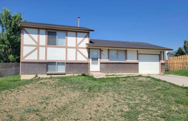 4 Bed Home Available Now! photos photos