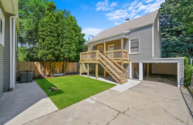 8321 South Saginaw Avenue photos photos