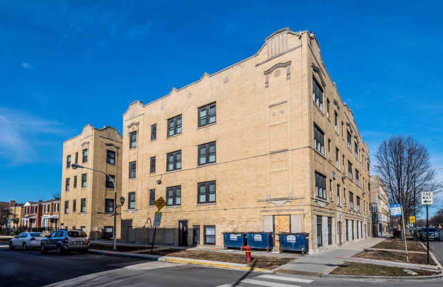 418 S Laramie Gallery 4