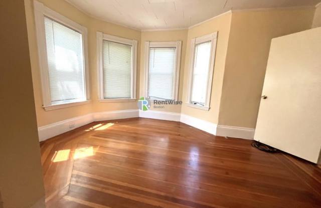 53 Litchfield St. photos photos