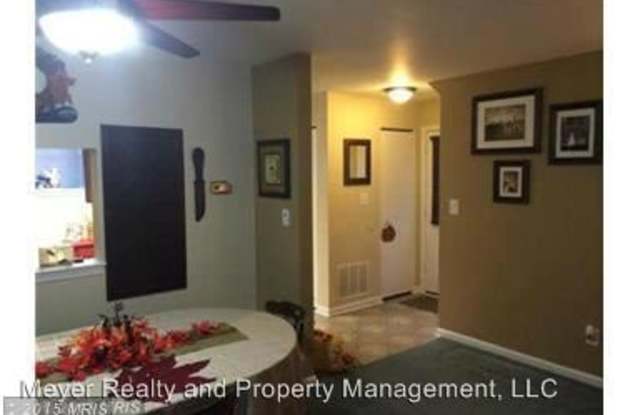 16350 Taconic Circle 92C Gallery 4