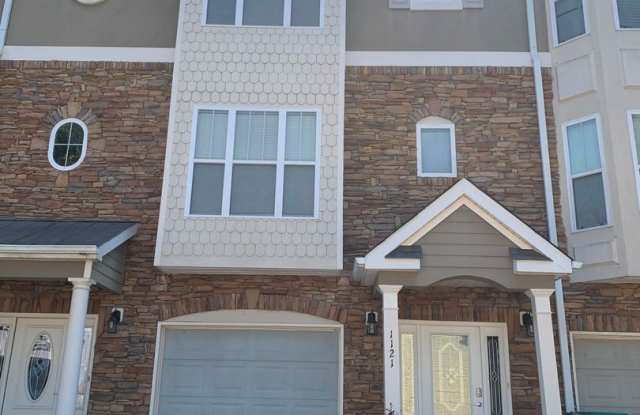 Condo- Townhouse in lake oconee area. Swimming pool, Tennis courts. - 1121 Red Bud Street, Greene County, GA 30642