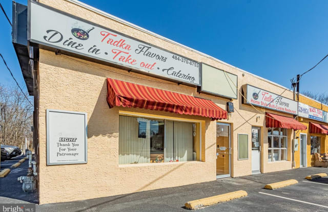 2851 RIDGE PIKE - 2851 Ridge Pike, Trooper, PA 19403