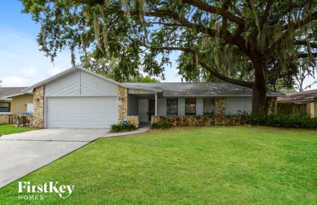 111 Slade Drive photos photos