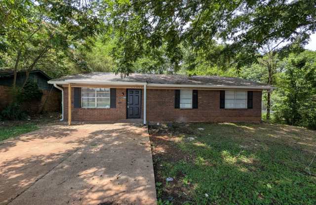 Fenced Yard, Lots of Light, Hard Floors Throughout photos photos
