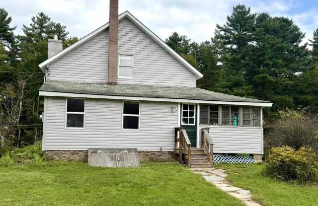 107 Cohasset Road Gallery 3