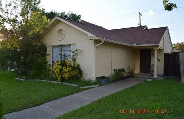 6066 DOOLEY Drive Gallery 2