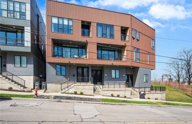 402 Jefferson Avenue photos photos