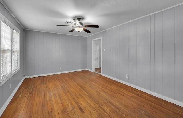 2BD 1BA Home in South Waco - Available NOW! Gallery 4