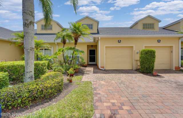2530 Camberly Circle photos photos