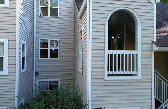 6011 Winterpointe Lane Gallery 3