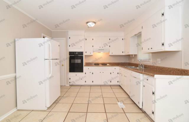 3 Bed/2 Bath in Quiet Cul-de-Sac photos photos