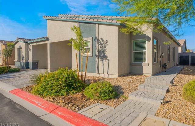7533 Cooks Meadow Street Gallery 2