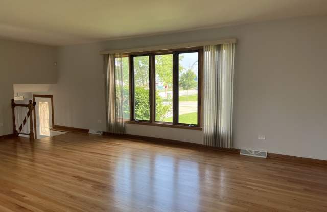 1202 Iroquois Lane Gallery 4