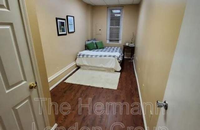 2761 Gravois Avenue Gallery 4