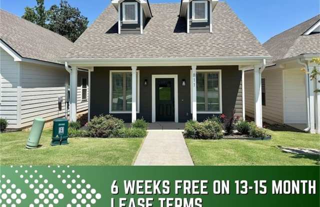 811 NE Heights LN photos photos 811 NE Heights LN photos photos