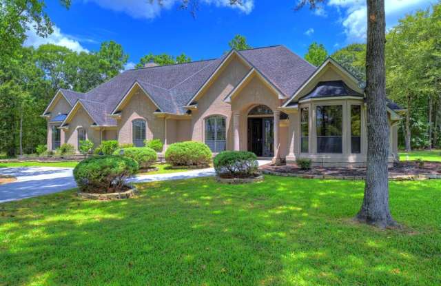 9819 Crestwater Circle Gallery 2