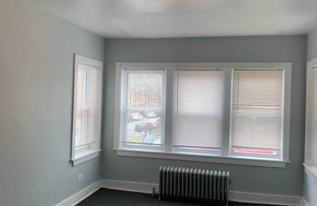 8200 South Maryland Avenue - 1 Gallery 4