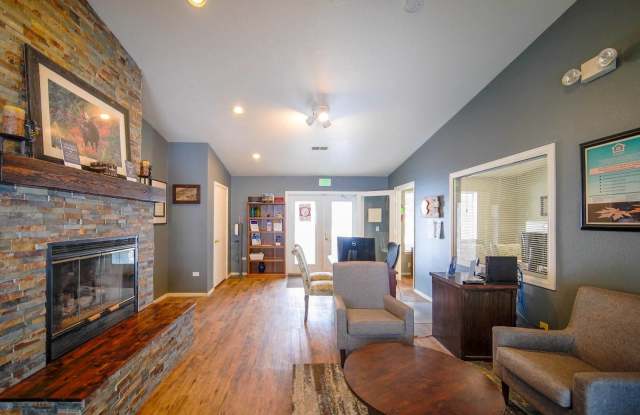 Blue River Apartments Gallery 4