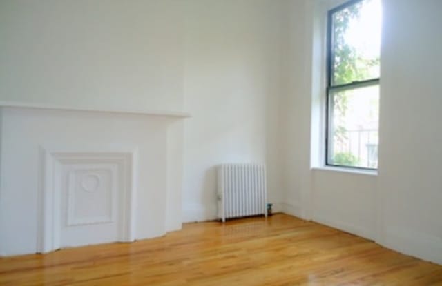 429 W 46TH ST - 429 West 46th Street, New York City, NY 10036