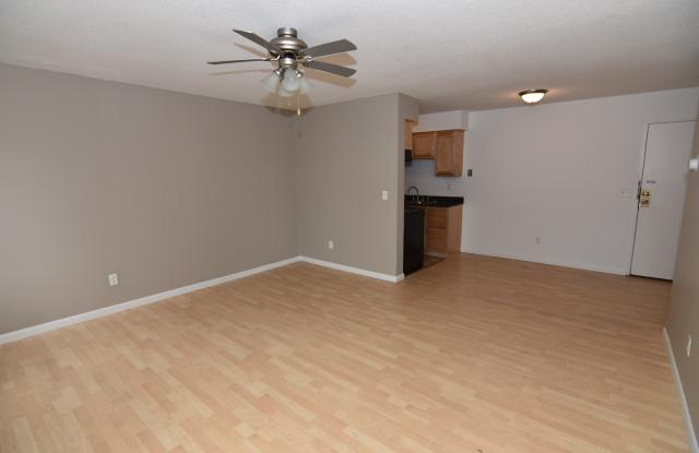 2740 Pleasant Avenue S photos photos