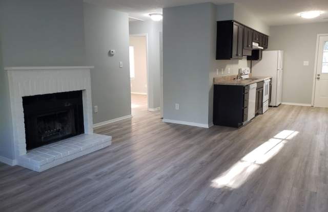 1513 Mary Frances (1513-B) Gallery 2
