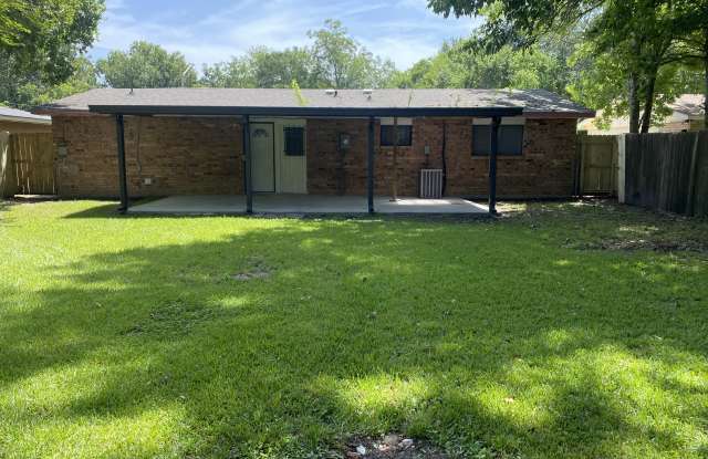 5669 Hartford Avenue Gallery 2