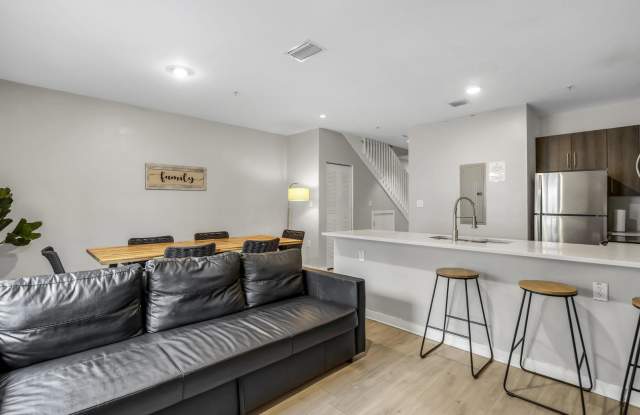 171 Northwest 158th Street Gallery 2