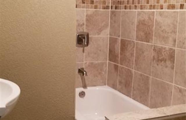 6809 Lavon Drive Gallery 4
