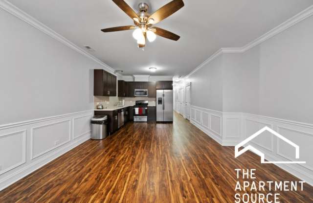 738 North Avers photos photos