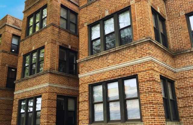 4810 N Ridgeway Avenue photos photos