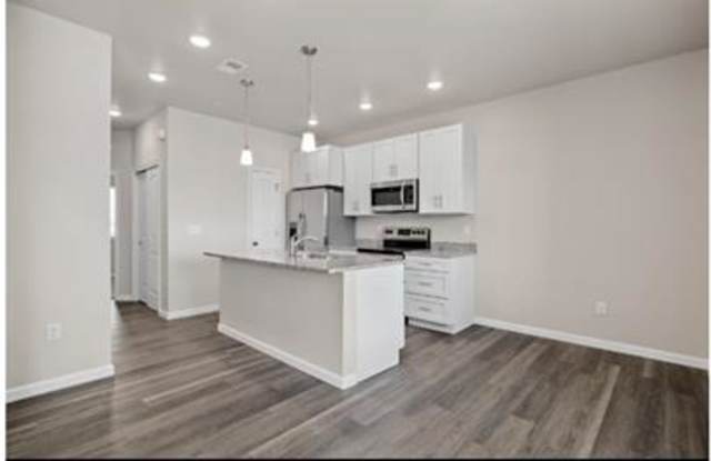 1431 Richard Martin Drive#201 Gallery 4