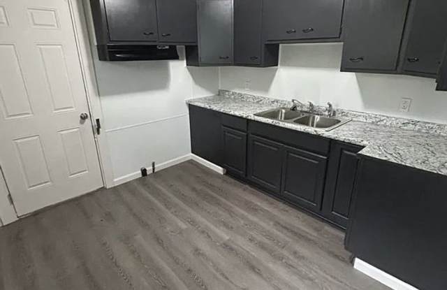 For Rent Gallery 3