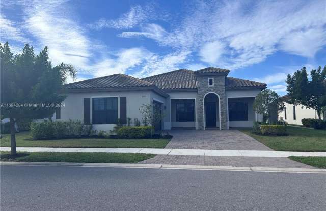 4913 Corrado Ave photos photos