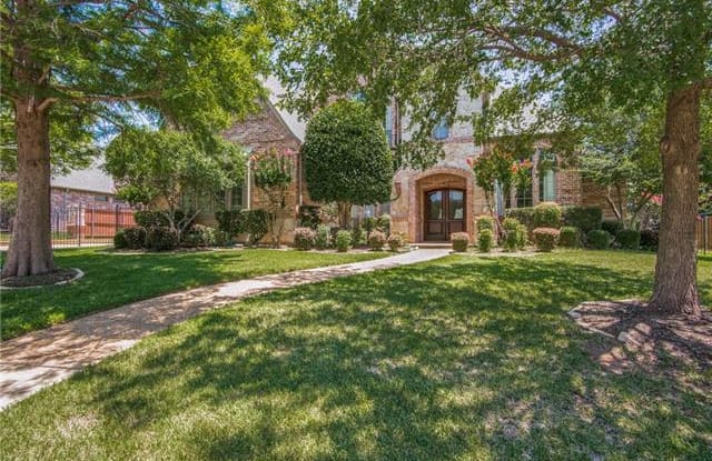 1214 Lorraine Court - 1214 Lorraine Ct, Southlake, TX 76092