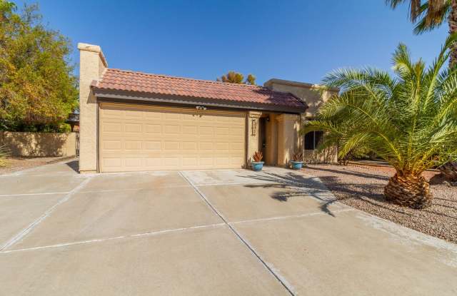 ****COMING SOON**** Nice 2-bedroom 2 bath home in Sun Lakes 55 + community! photos photos