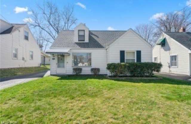 1553 Bancroft Avenue photos photos