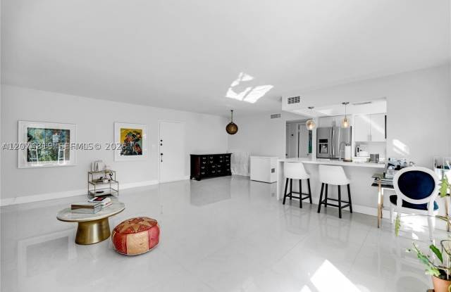 110 Salamanca Ave Gallery 3