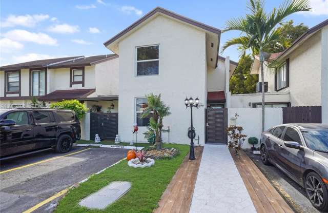 10310 NW 5th Ter photos photos 10310 NW 5th Ter photos photos